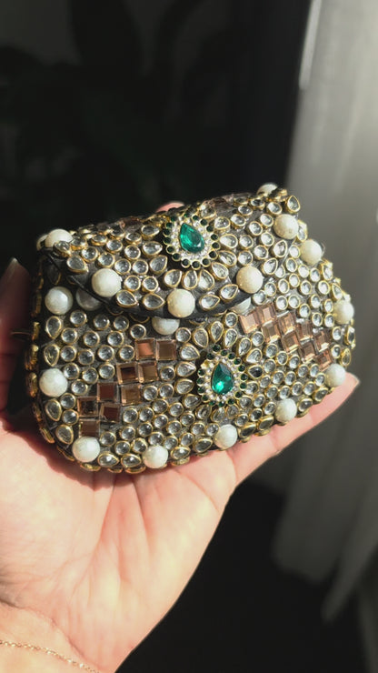 Zini clutch