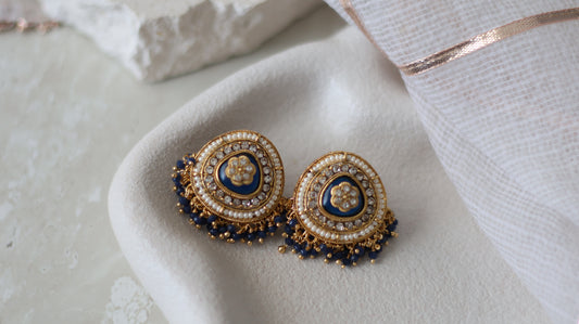 Himani studs - Navy