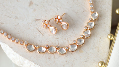 Vera necklace set