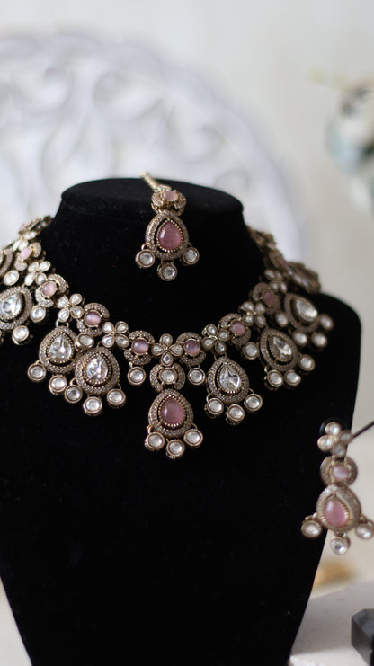 Naina Necklace set - Pink
