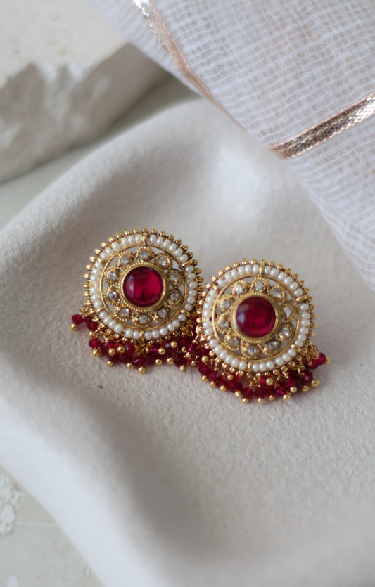 Alia studs - Fuschia