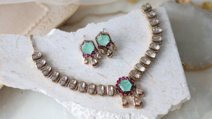 Vivian necklace set
