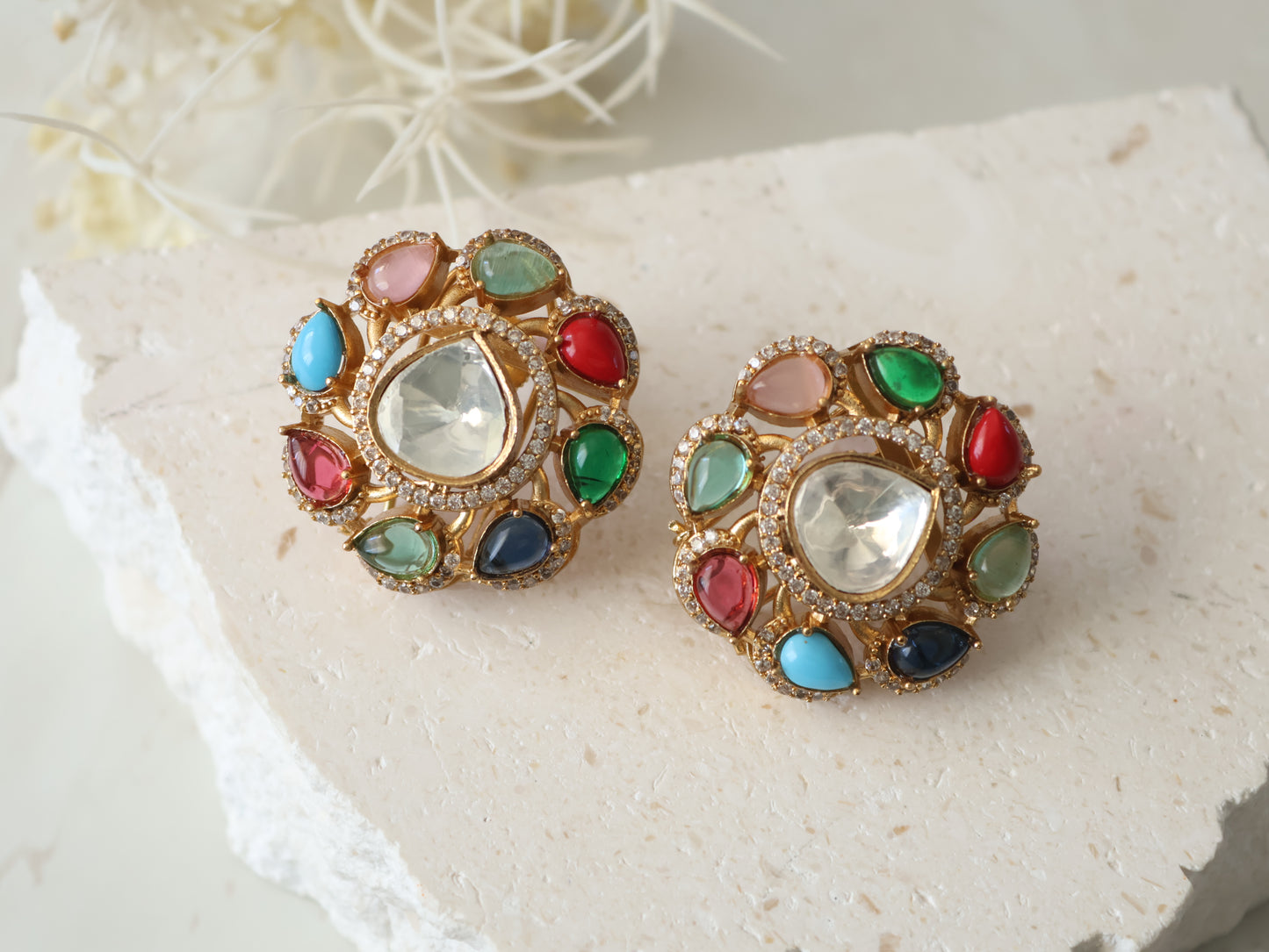 Sami studs - Multicolour