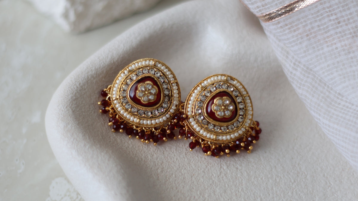 Himani studs - Maroon