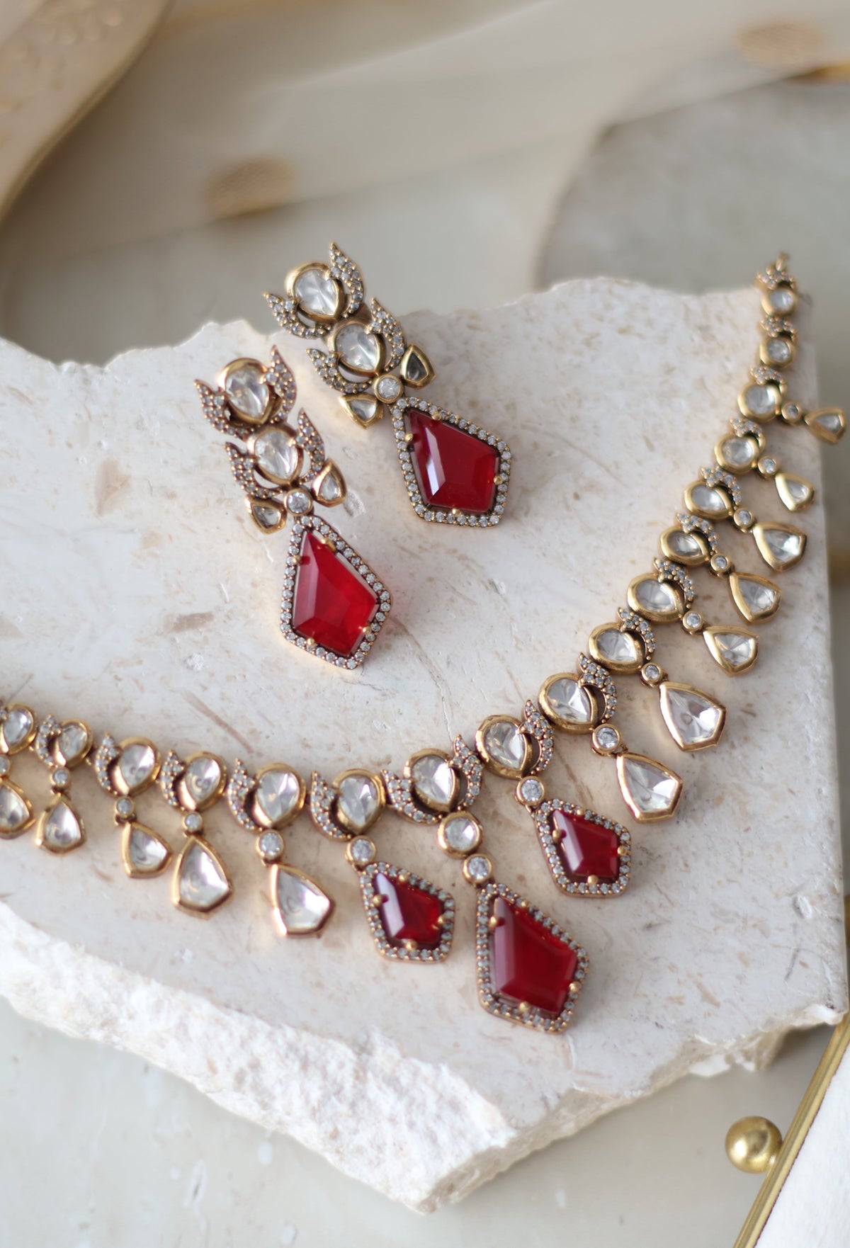 Fareen necklace set - Ruby