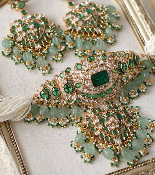 Radhika necklace set - Emerald