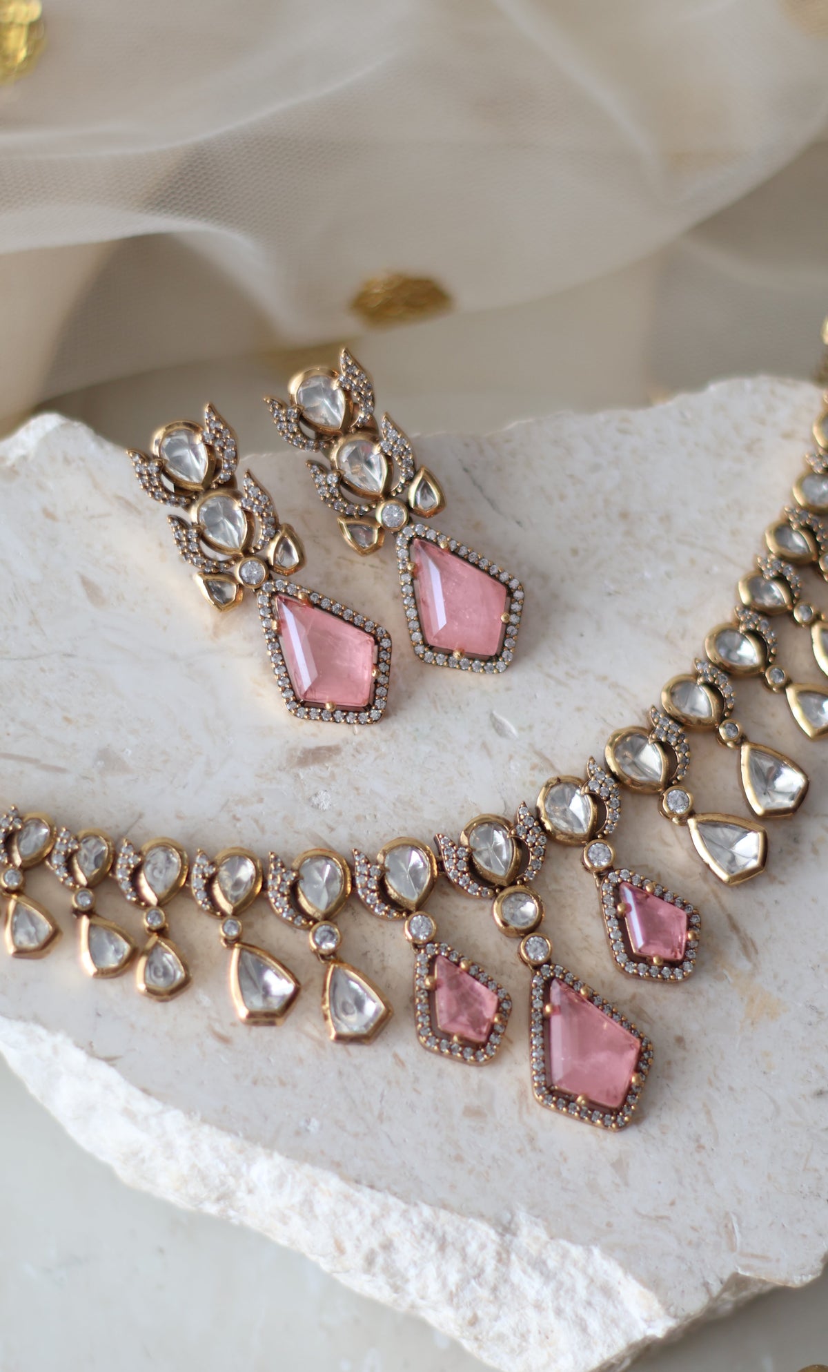 Fareen necklace set - Pink