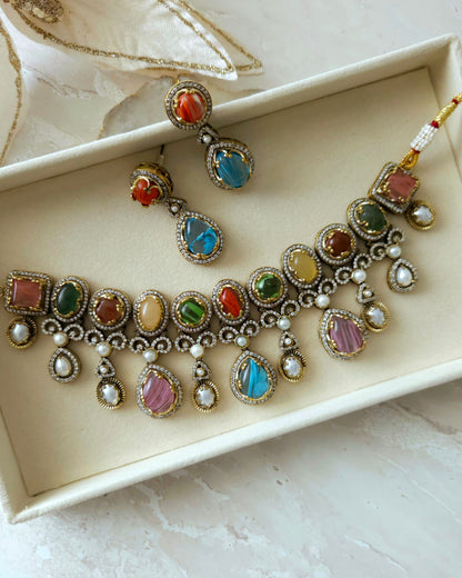 Noor necklace set - Coral