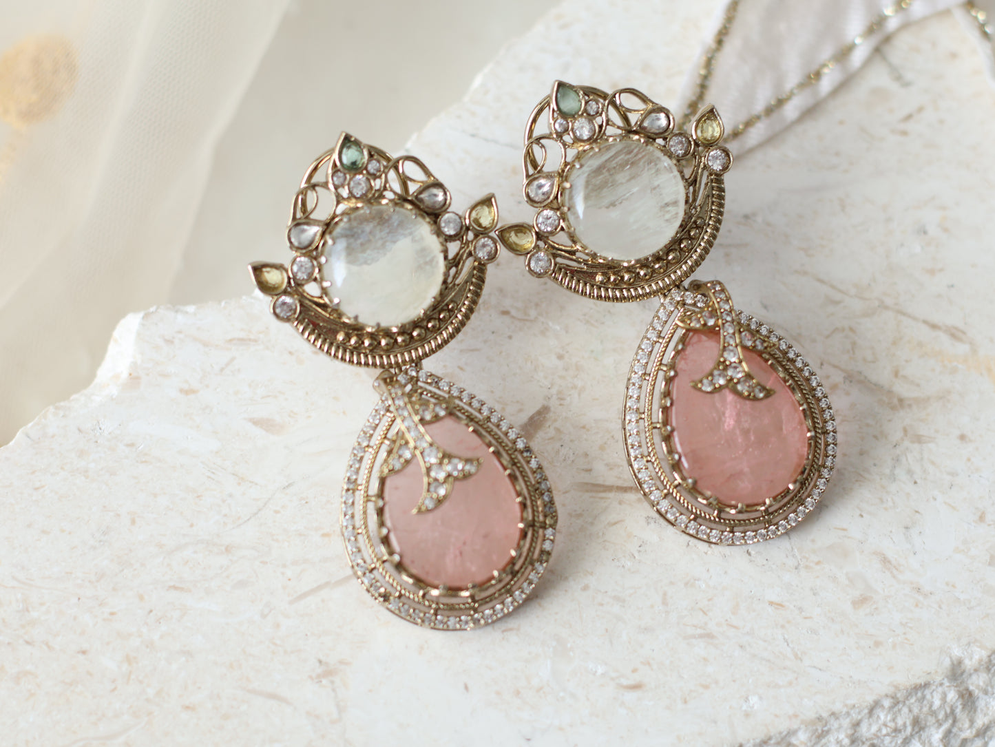 Alice earrings
