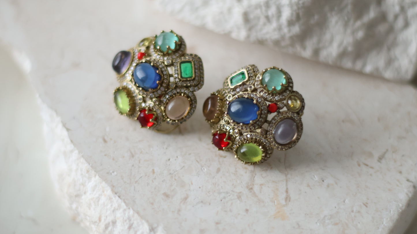 Amber studs - Navy