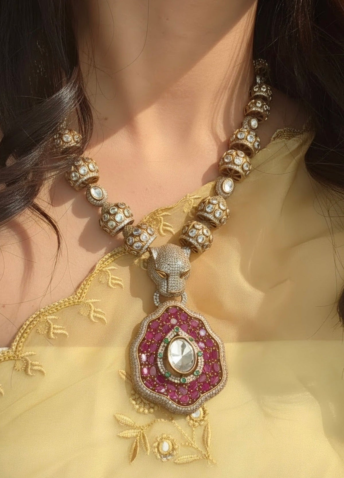 Manraj necklace set