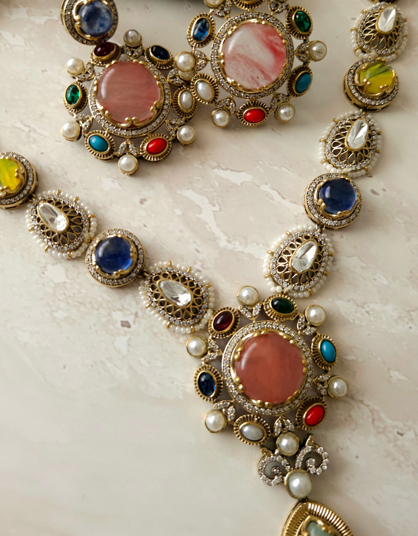 Noorika necklace set - Peach