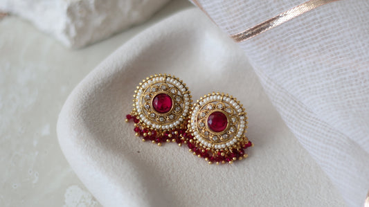 Alia studs - Fuschia